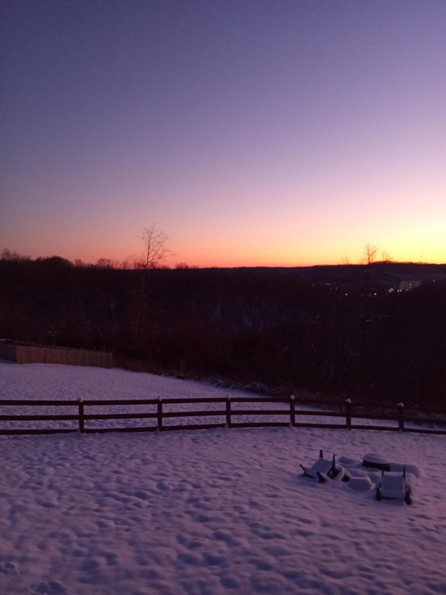 Great Little Guest Suite With Private Entry & Deck! Pet Friendly & 30 Mins To Nashville! Ashland City Экстерьер фото