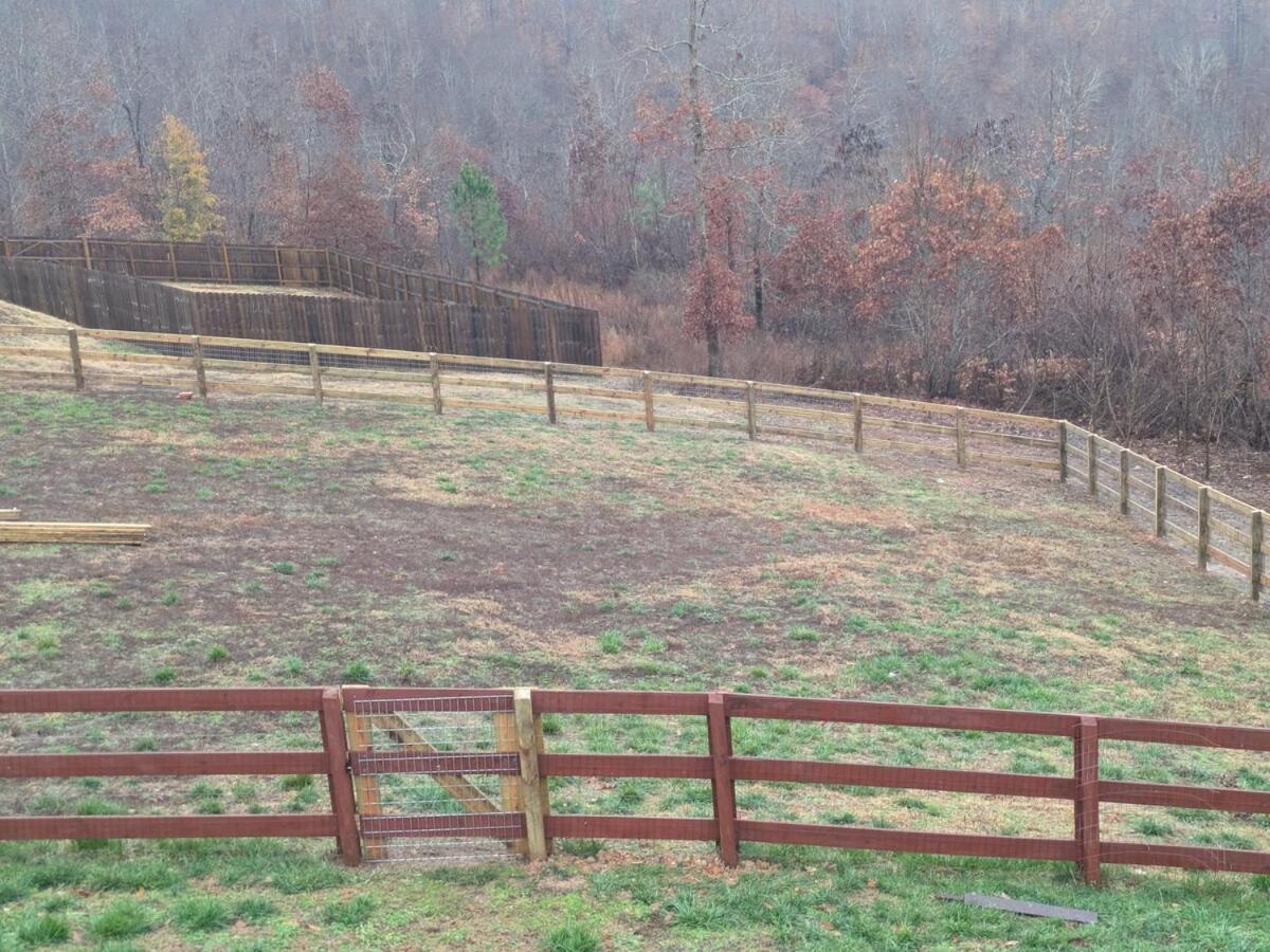 Great Little Guest Suite With Private Entry & Deck! Pet Friendly & 30 Mins To Nashville! Ashland City Экстерьер фото